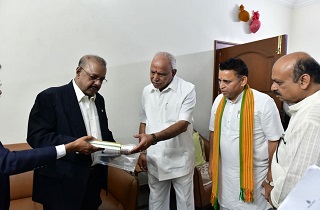 Dr. Muhammed Majeed , Chairman and Managing Director of Sami-Sabinsa Group Donated Rs 2 Crores to Karnataka Chief Minister’s Distress Relief Fund